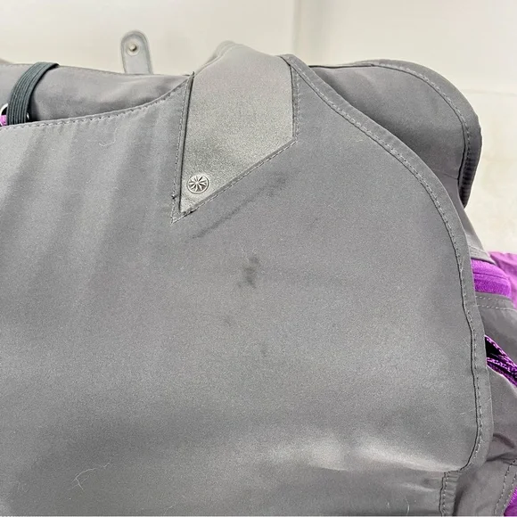 Athleta Spring Tote Gym Duffle Weekender Bag - Picture 12 of 13